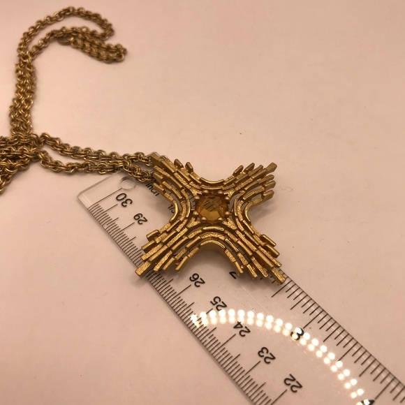 Vintage Sarah Coventry Gold-Tone Cross Pendant Necklace - Picture 10 of 11